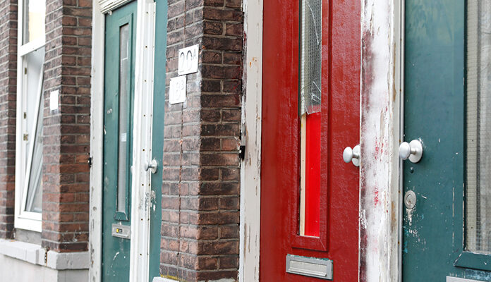 Vervallen panden aan West-Kruiskade