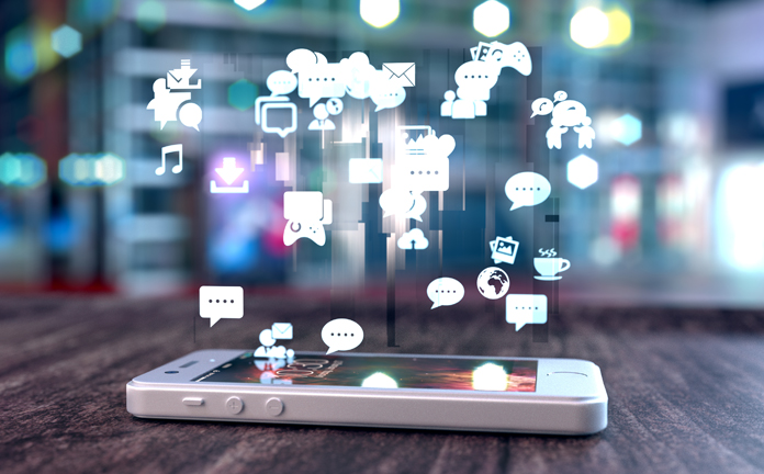 Smartphone waarbij berichten en afspraken omhoog komen