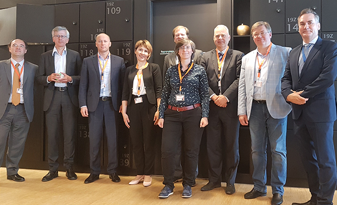 Rob Velders en Florentin Blanc met de Russische delegatie