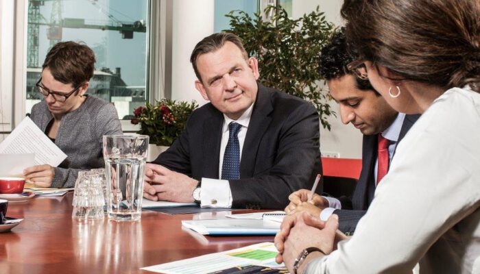 Reinier van Zutphen, nationale ombudsman, in overleg