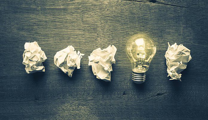 Propjes papier met een lampje