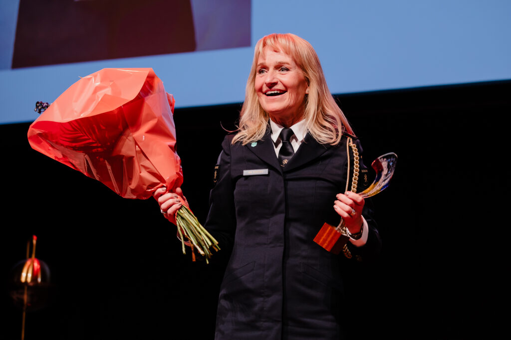 Nanette van Schelven, directeur-generaal van de Douane, werd verkozen tot Overheidsmanager van het Jaar 2022
