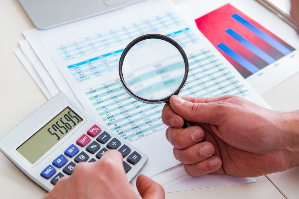 Foto met jaarrekeningen